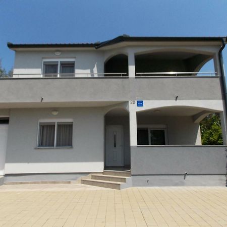 Apartment Vir Bagian luar foto