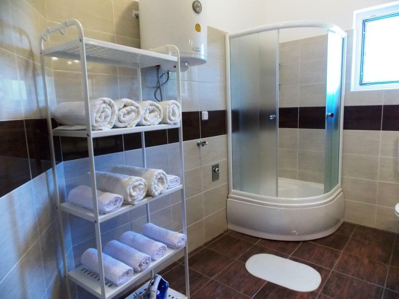 Apartment Vir Bagian luar foto